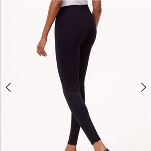 LOFT leggings in seamed ponte.